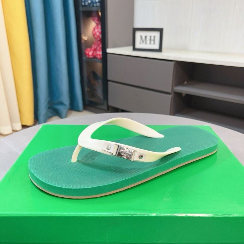 bo*te*ga Ve*ne*ta slippers